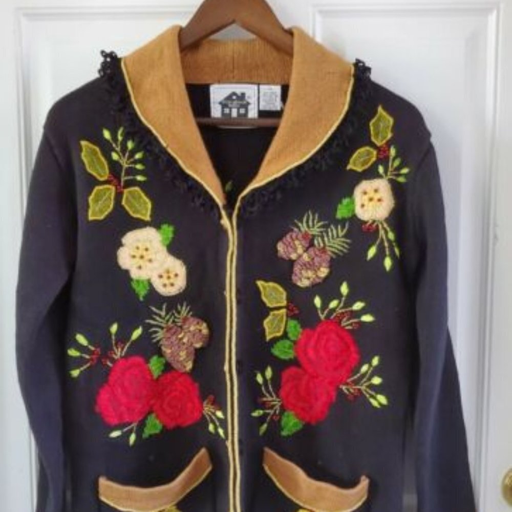 Storybook Knits Black Button Embroidered Red Rose Pinecones Sweater XS Womens